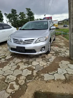 Toyota Corolla 2013 Gray