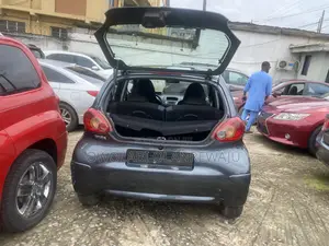 Toyota Yaris 2008 Gray
