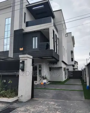 5bdrm Duplex in Omole Phase 1, Ikeja for rent