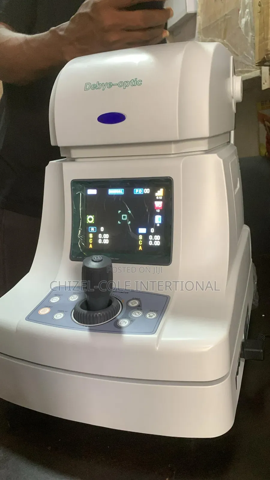 Auto Refractometer With Keratometer