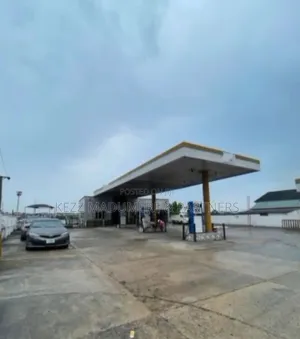For Sale : Functional Filling Station in Port Harcourt