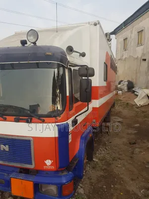 Mandisel Truck