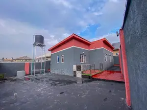 3bdrm Bungalow in Akala for sale