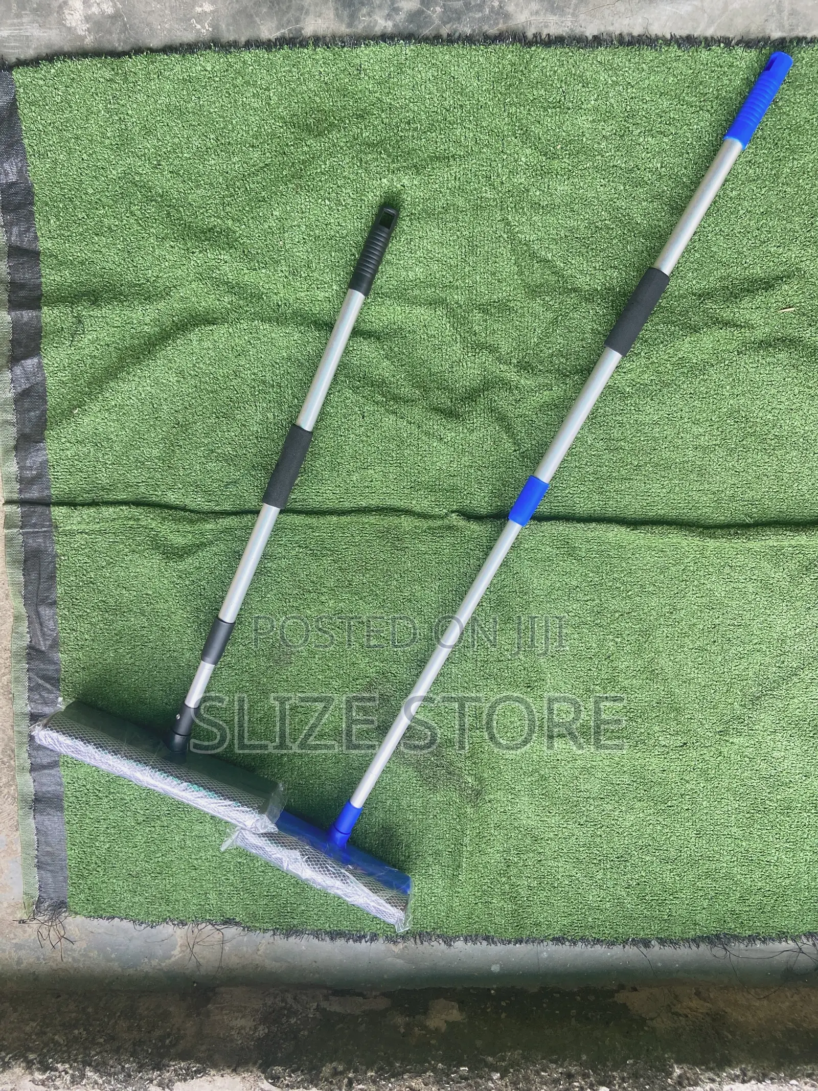 Double Sided Window And Glass Cleaner