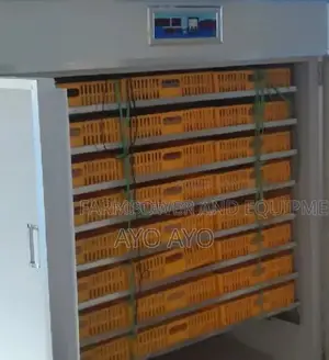 4224 Capacity Automatic Incubator and Hatcher