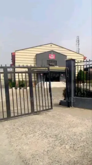 45 Rooms Hotel Apartment 2 Standard Event Hall for Sale