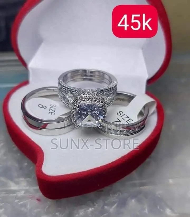 Diamond  Wedding Ring  Set.
