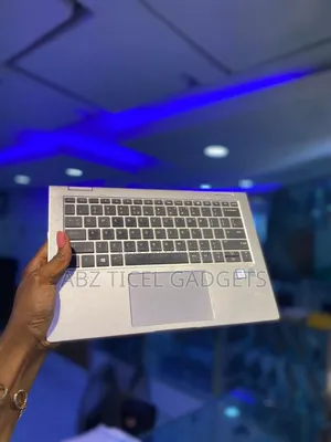 Laptop HP EliteBook 1030 8GB Intel Core I5 SSD 256GB