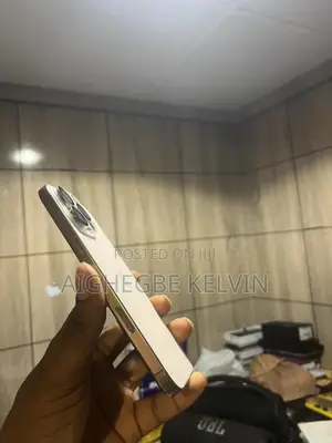 Apple iPhone 16 Pro Max 256 GB Gold