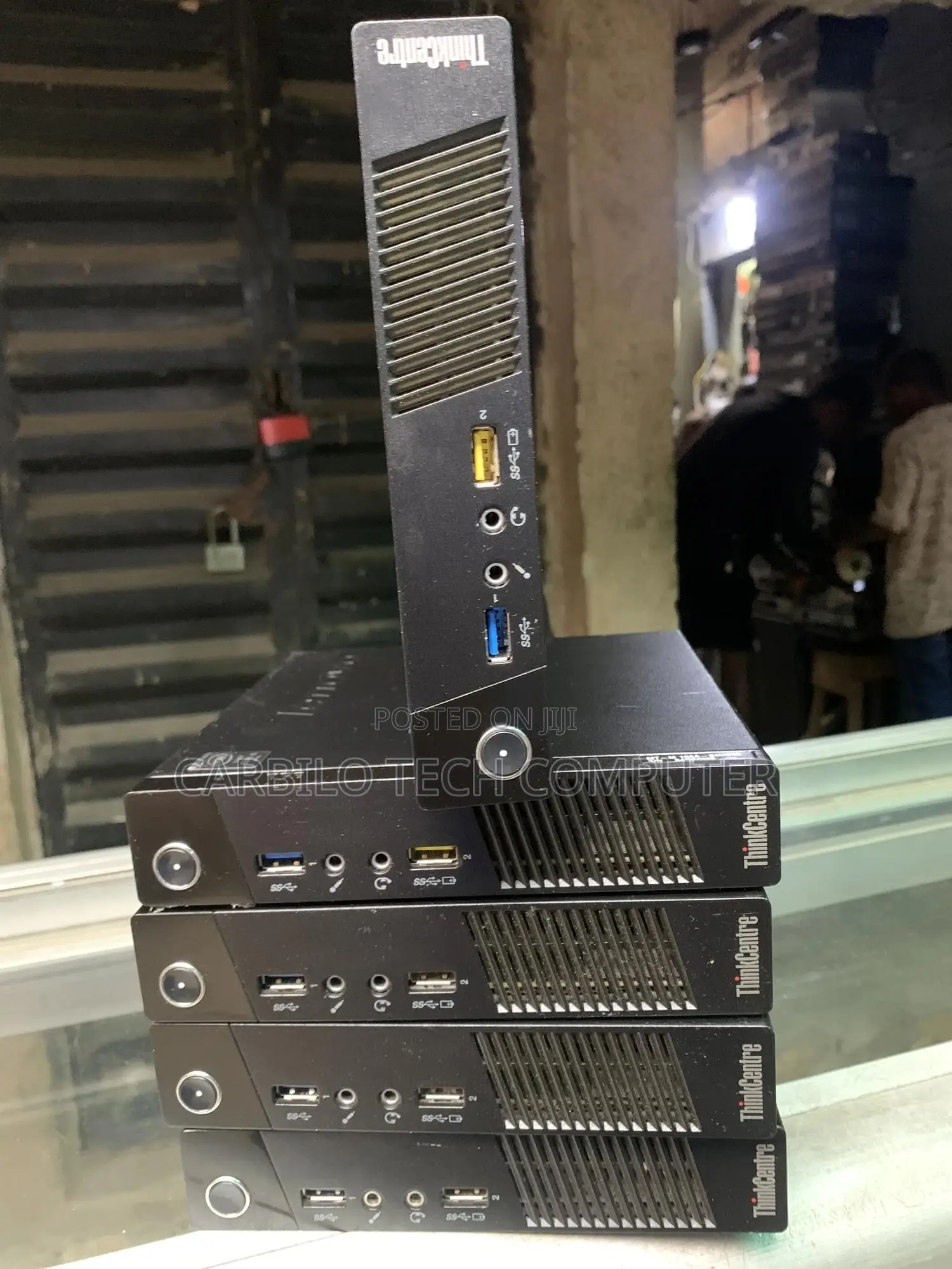 Desktop Computer Lenovo 4GB Intel Core i5 HDD 320GB