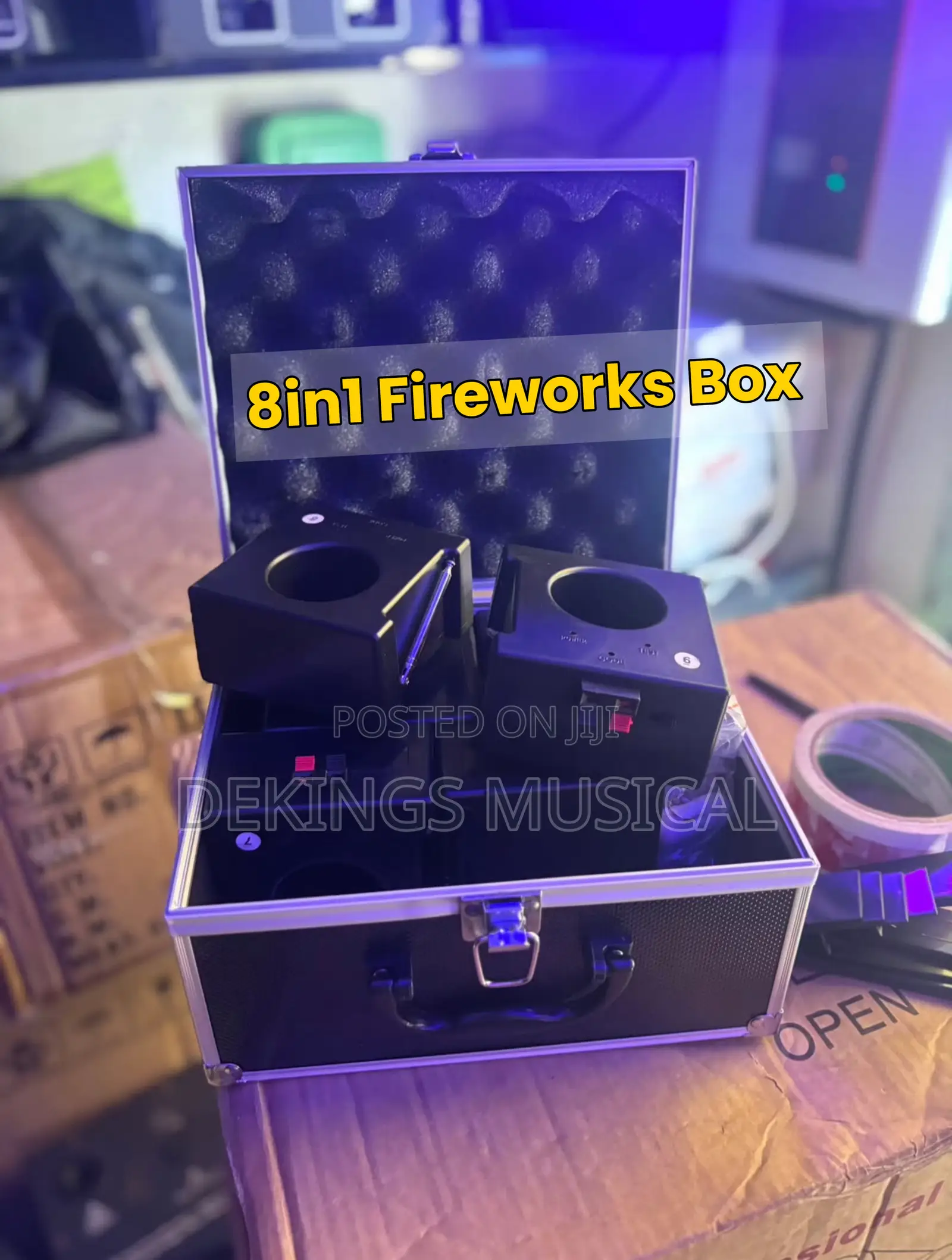 8in1 Fireworks Box – Crackers, Sparklers,Pyro Effect, Glitterfire