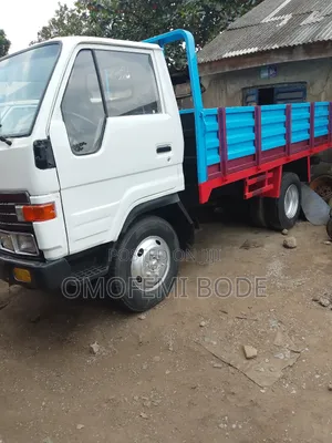 Toyota Dyna 150 Six Tyres Nigeria Use