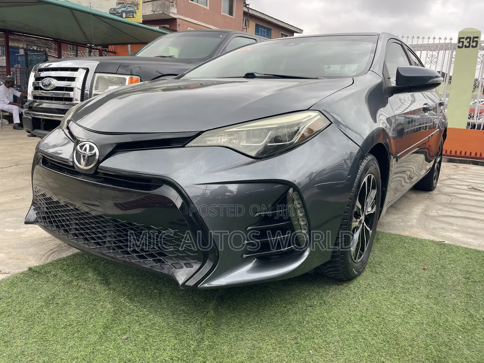 Toyota Corolla 2019 Gray