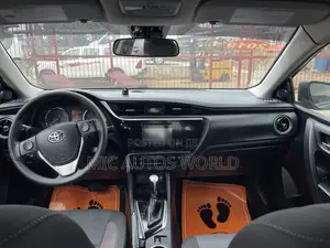 Toyota Corolla 2019 Gray