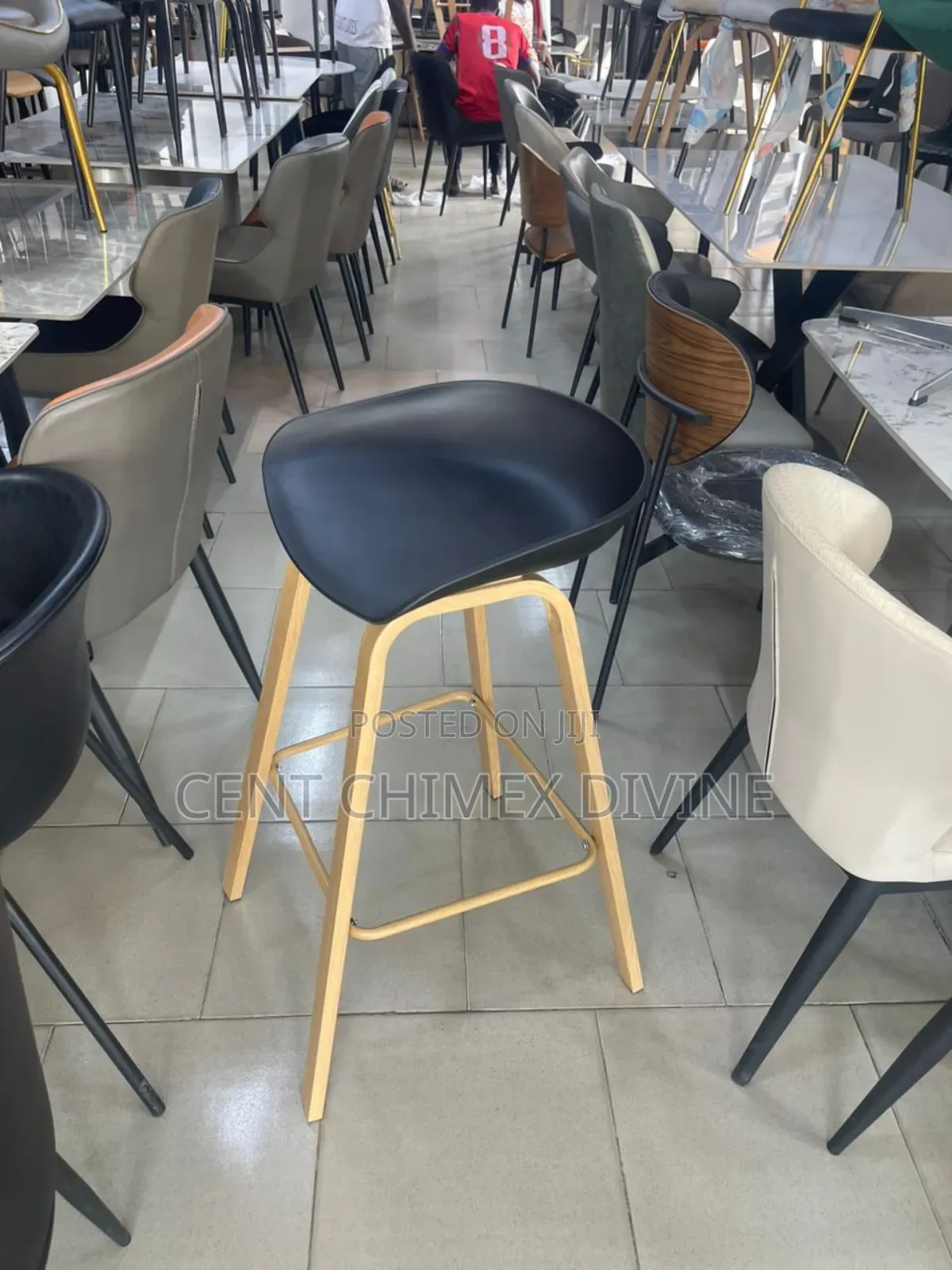 Modern Minimalist High Chair