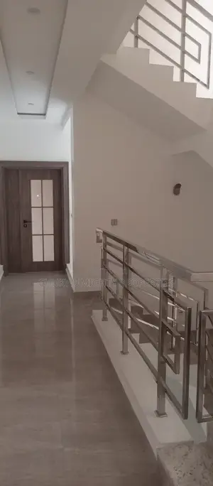 5bdrm Duplex in Mabuchi Property, Mabushi for rent