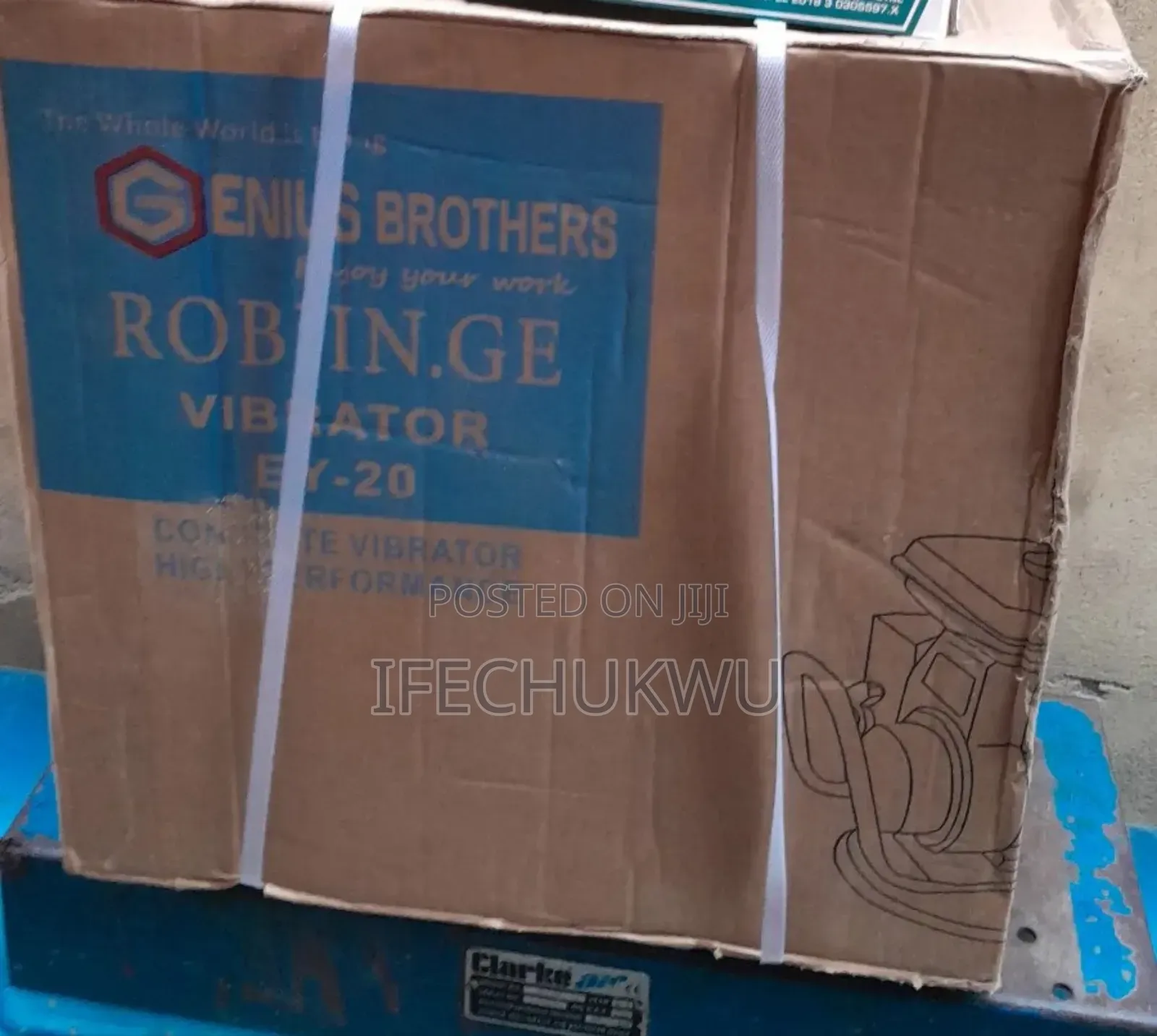 Follow Come Robin Concrete Vibrator With Hose
