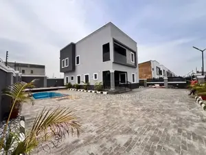 5bdrm Duplex in Lugbe District for sale