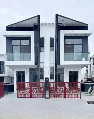 4bdrm Duplex in Ikota for sale