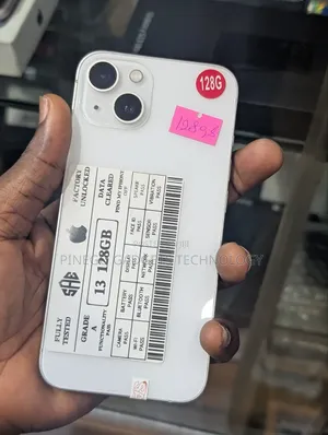 Apple iPhone 13 128 GB White