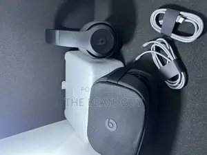 Apple Beats Studio Pro