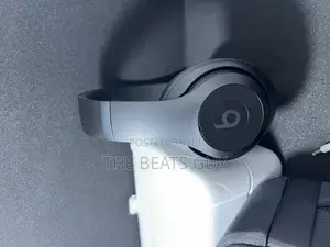 Apple Beats Studio Pro