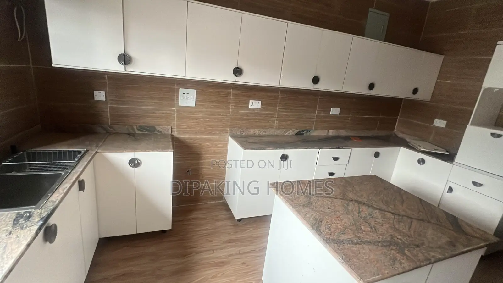 4bdrm Duplex in Opebi for sale