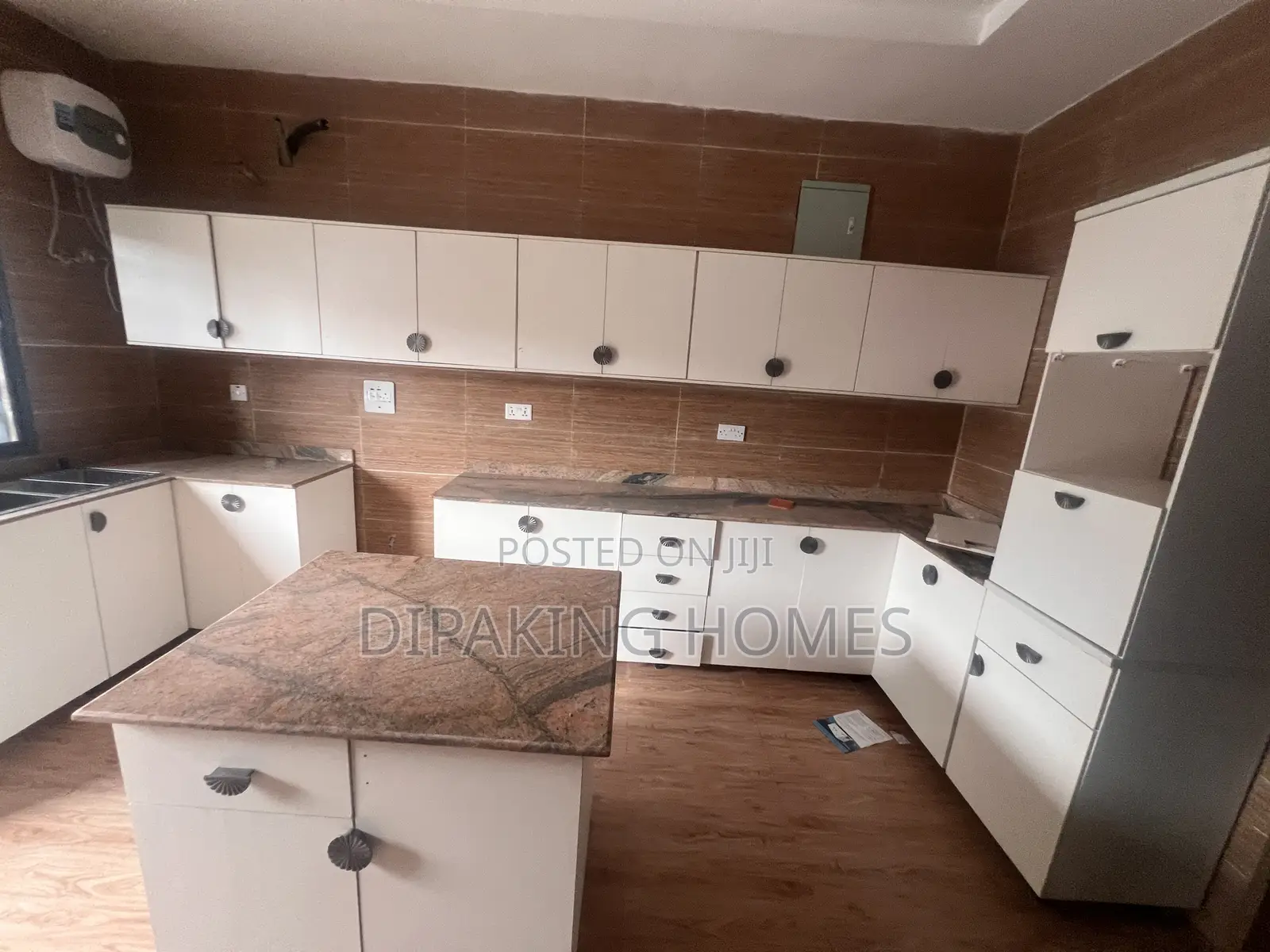 4bdrm Duplex in Opebi for sale
