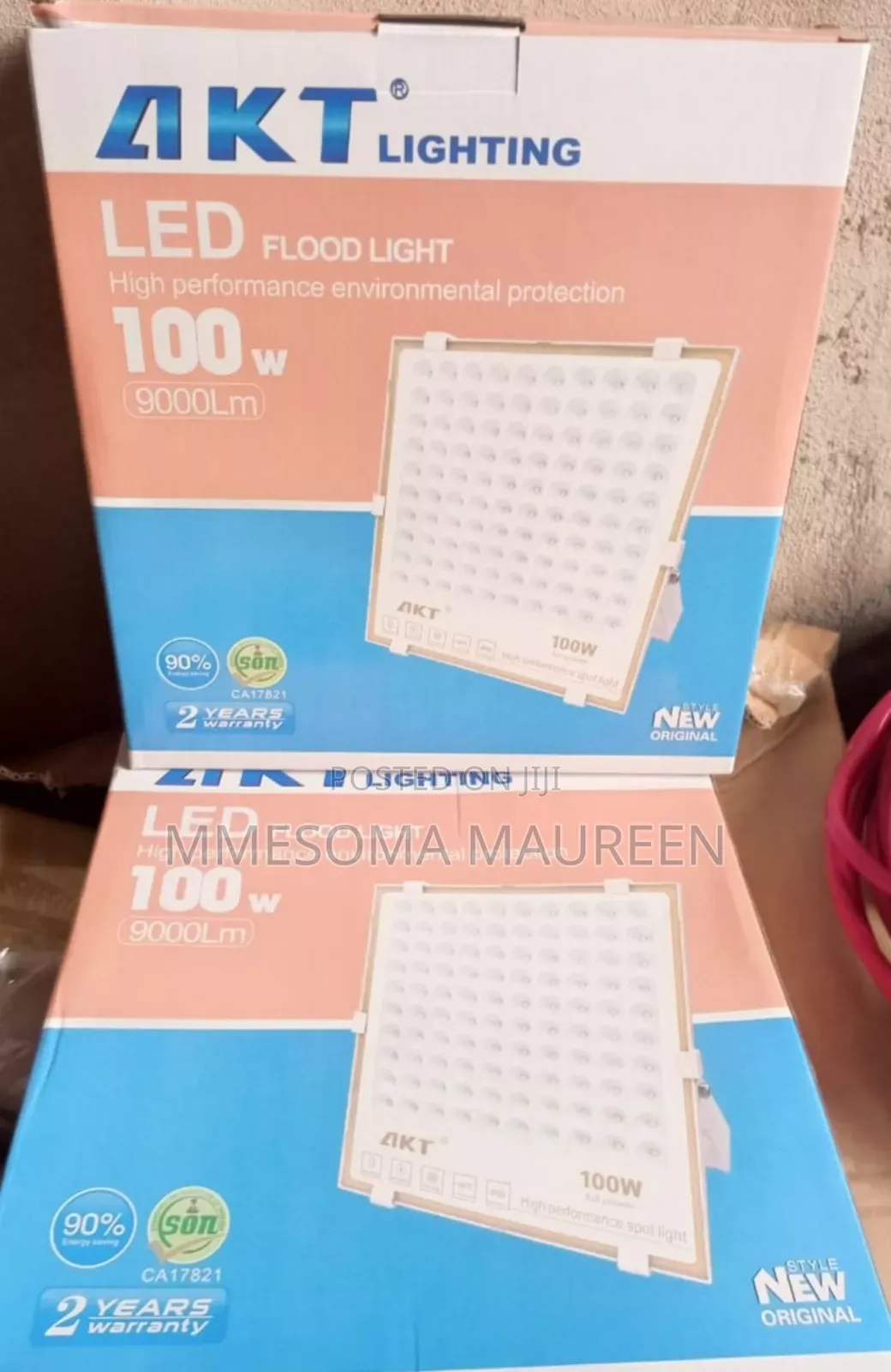 Akt Flood Light