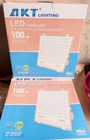 Akt Flood Light