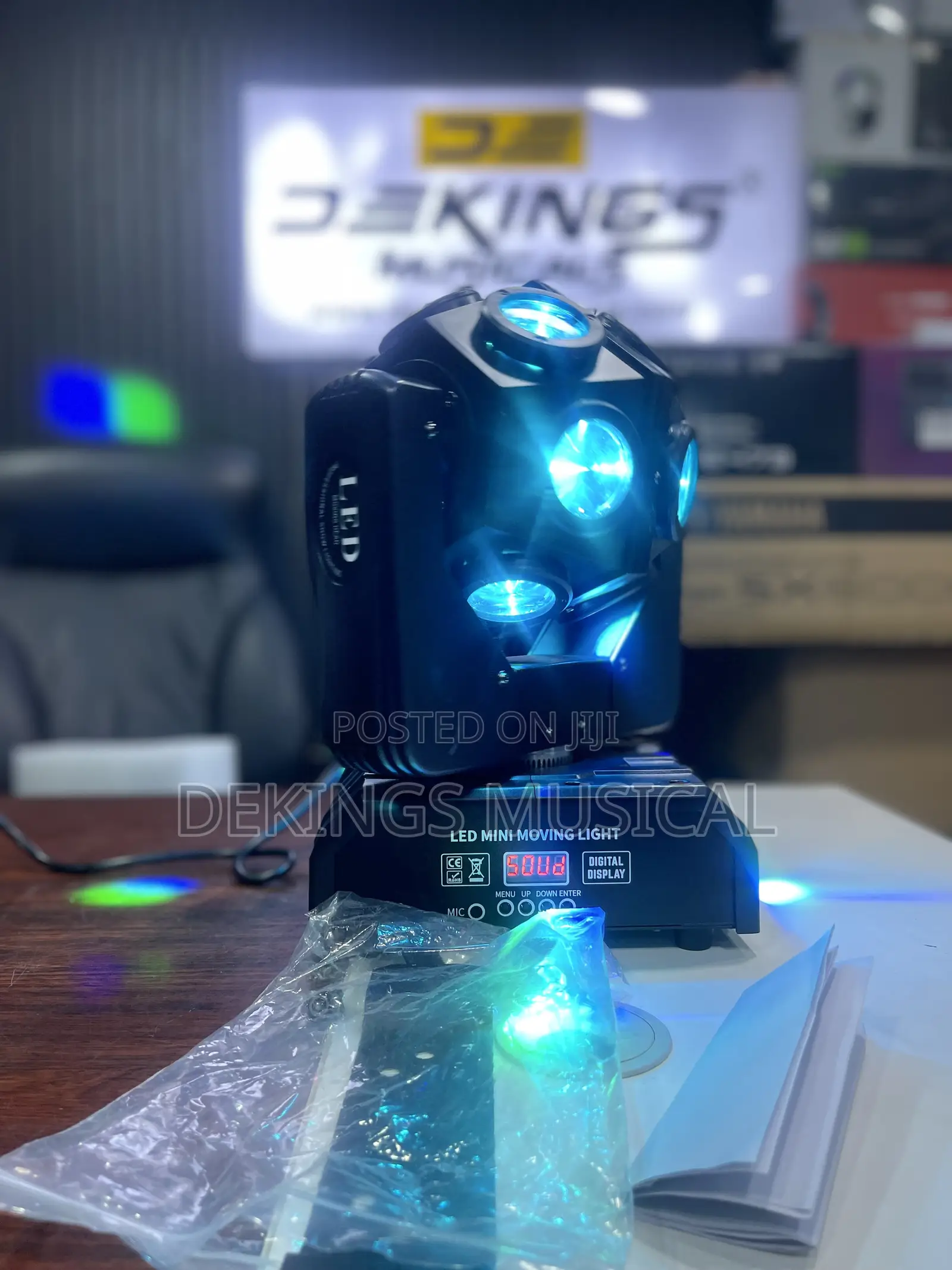 RGBW 12 Eyes Moving Head Led Light