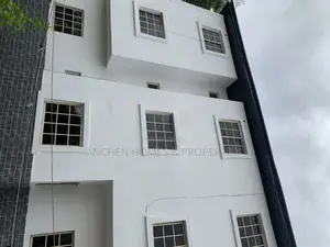 3bdrm Block of Flats in Disney Homes, Lekki for sale