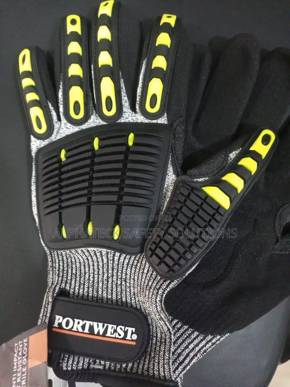 Hand Gloves