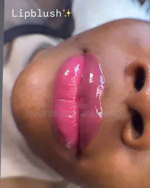 Lips Blush