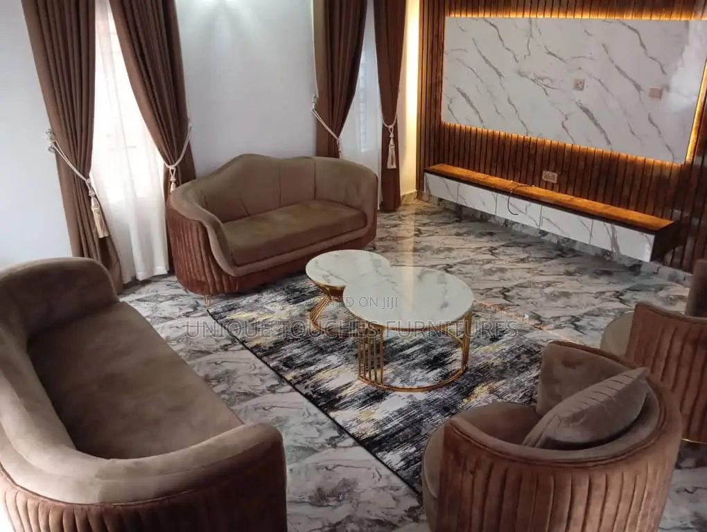 Unique Parlour Sofa Set