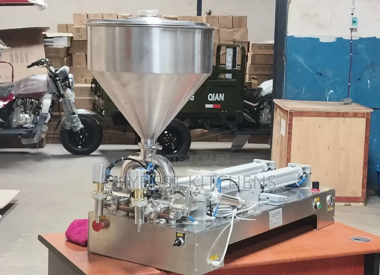 Automatic Liquid Filling Machine