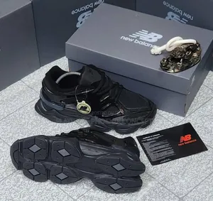 Fully Boxed New Balance Nb9060 Sneakers