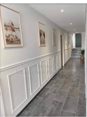Wall Conish and Design
