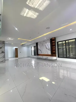 5bdrm Duplex in Inside Lekki Phase 1 for sale