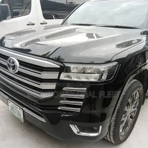 Direct 2024 Landcruiser for Hire