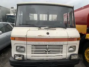 Mercedes-Benz 608 Pick Up