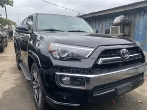 Toyota 4-Runner Limited 4dr SUV 4WD (4.0L 6cyl 5A) 2015 Black