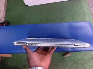 Laptop HP Pavilion 15 12GB Intel Core i5 HDD 1T