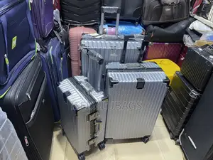 Silver Aluminum Frame Travel Luggage