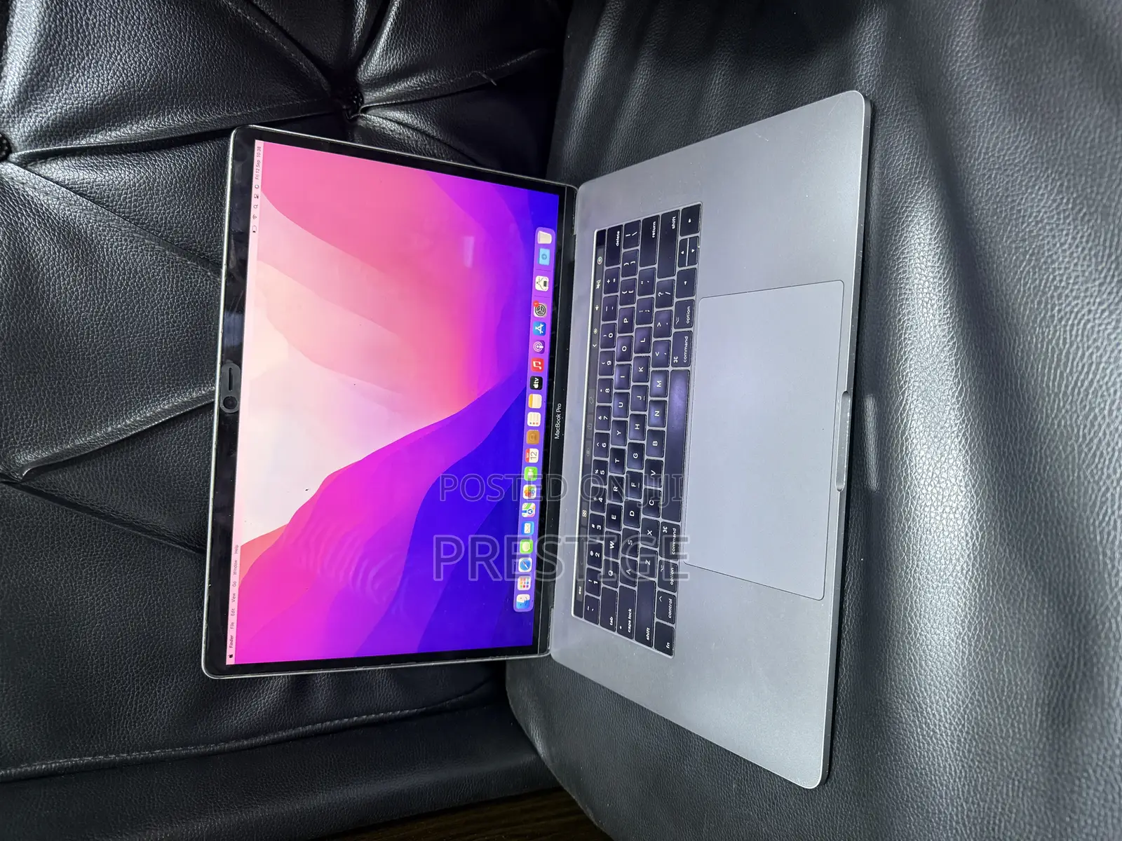 Laptop Apple MacBook Pro 2016 16GB Intel Core I7 SSD 512GB