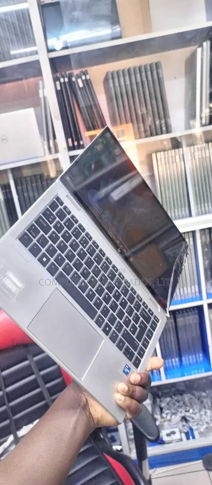 Laptop HP EliteBook 1040 G8 32GB Intel Core I7 SSD 32GB