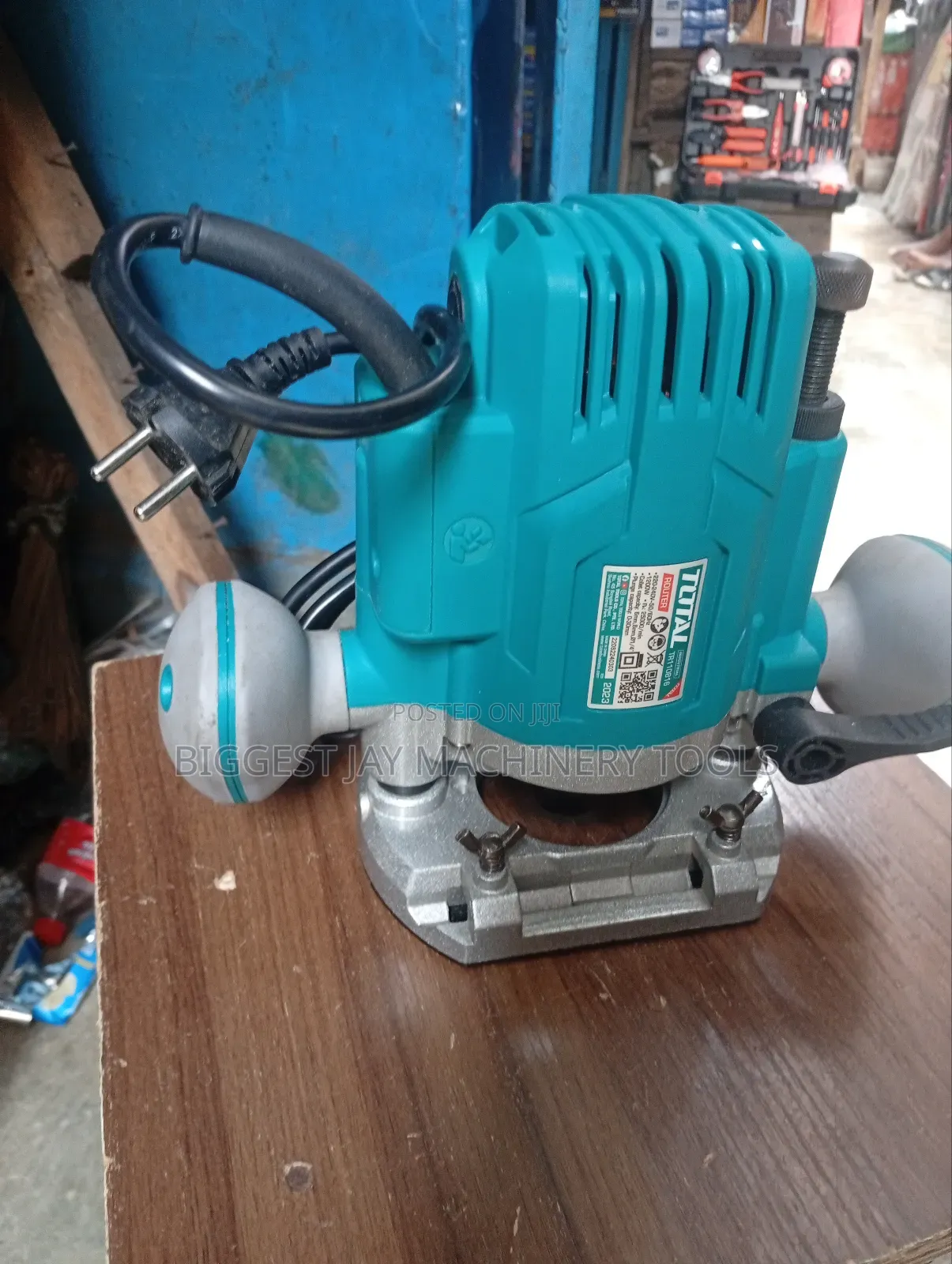 Router Machine 1200w Total