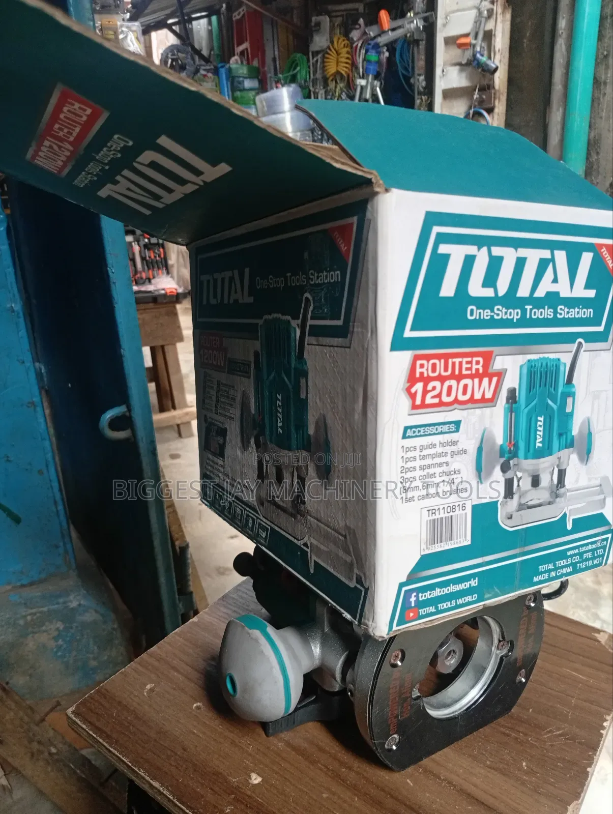 Router Machine 1200w Total