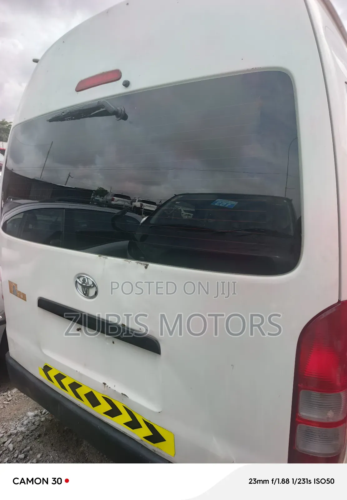 Toyota HiAce 2012 White
