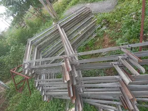 Used Battery Cages 96/120 Birds